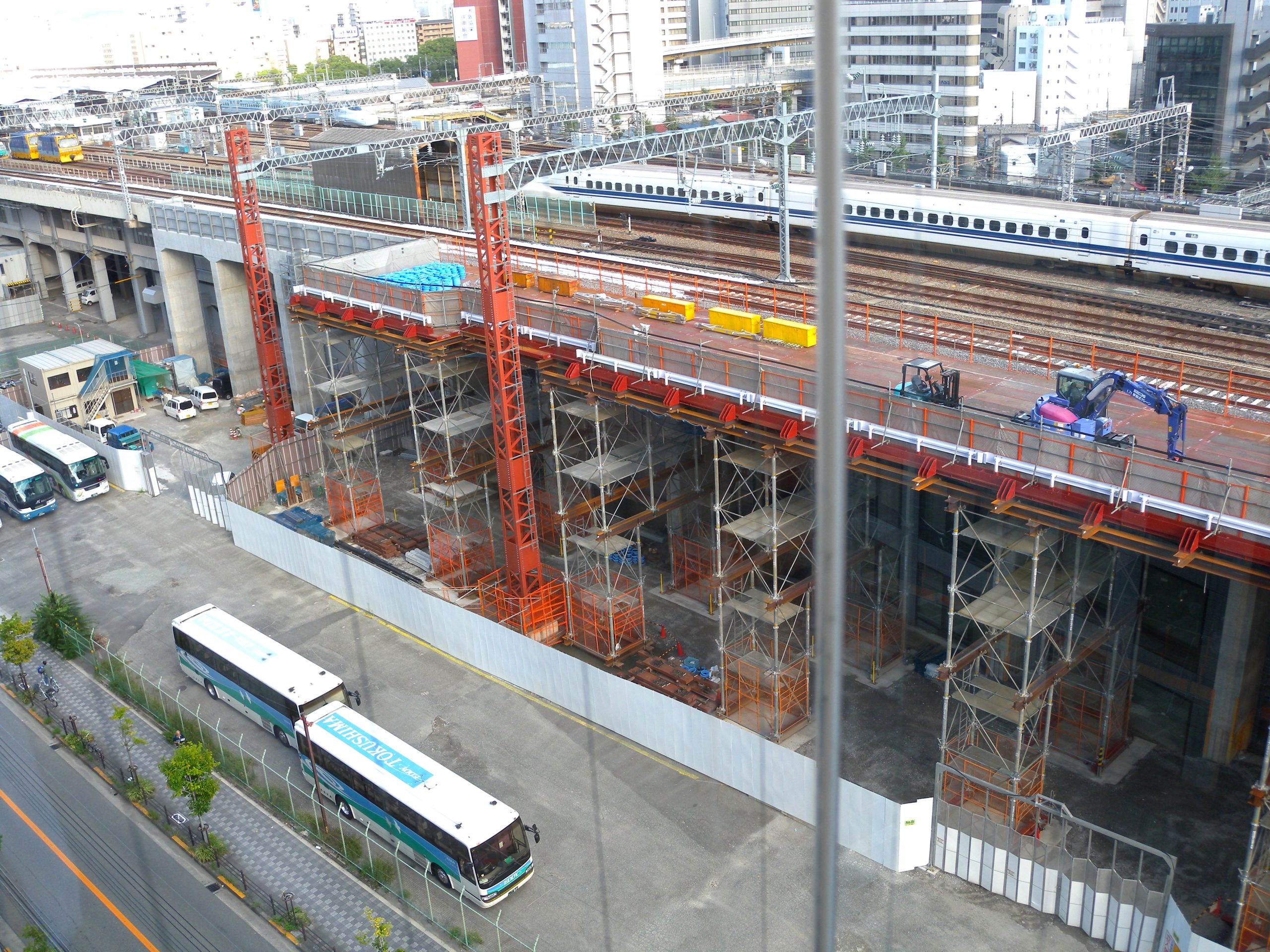 高架鉄道用作業構台